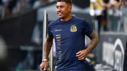 国赛前夕球队热身 伊万科维奇坚持原有战术